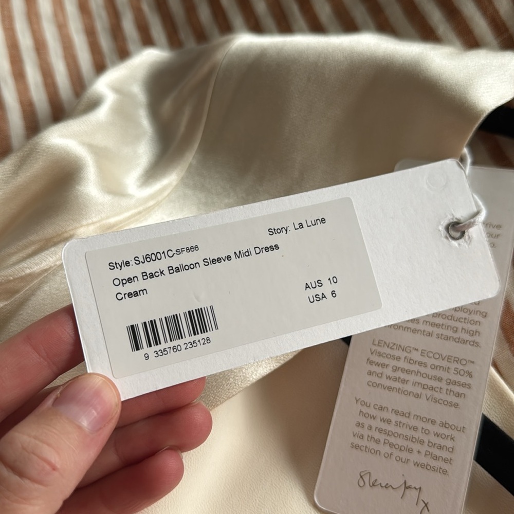 Shona Joy Cream Satin Open-Back Midi Dress - Picture 9 of 12